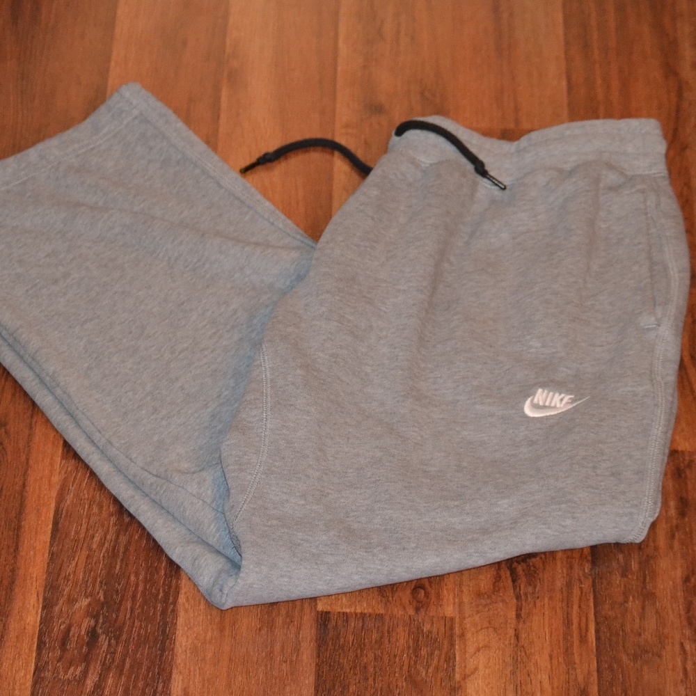 Women's XXL Nike Sweatpants Super Durable